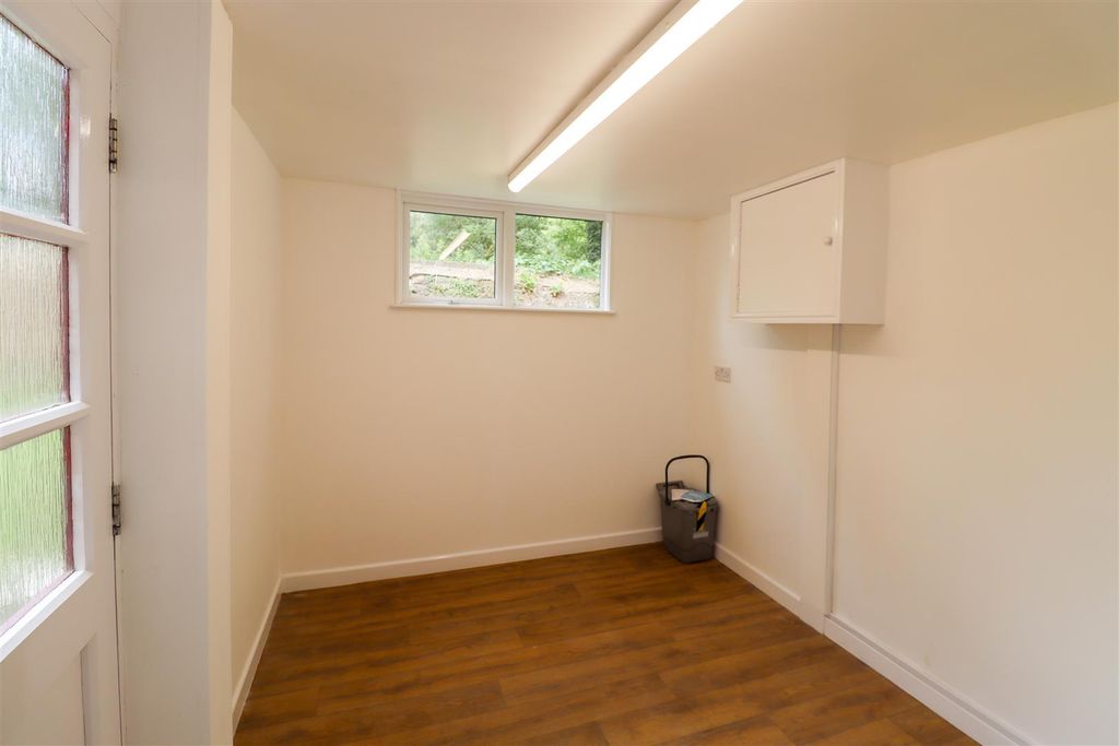 Property photo 3 of 11 Img_7715.Jpg