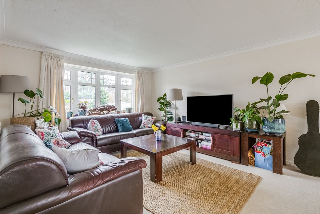 Property photo 2 of 16 4478562