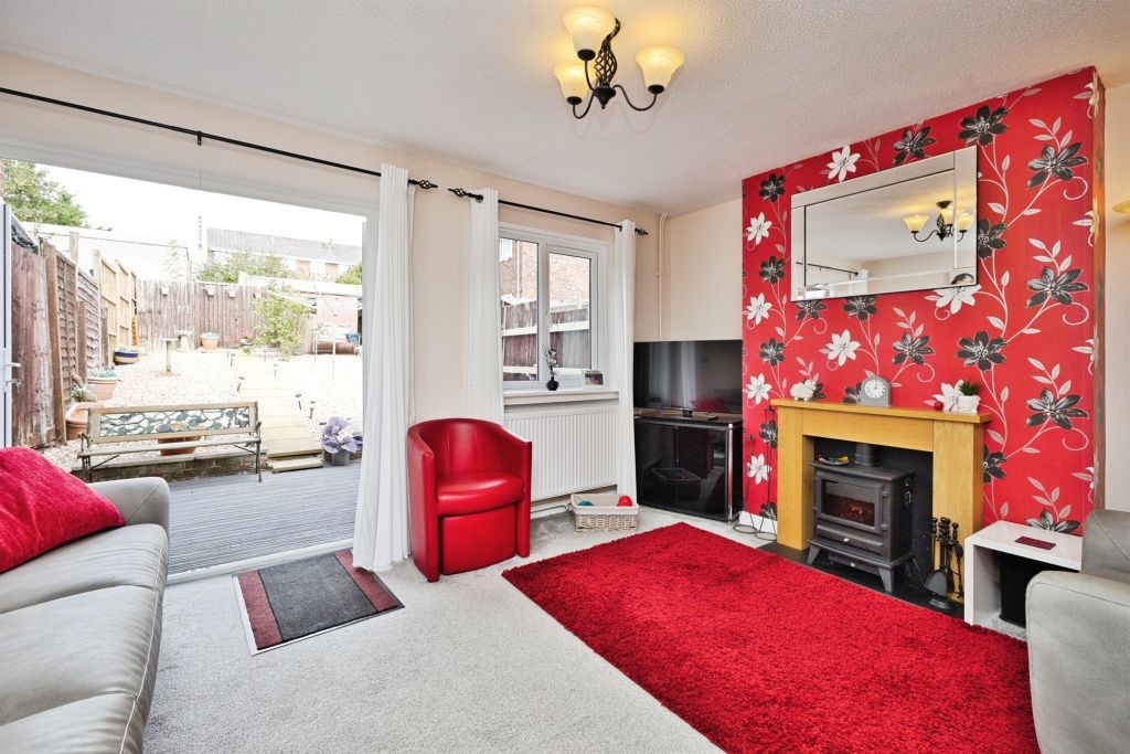 Property photo 3 of 17