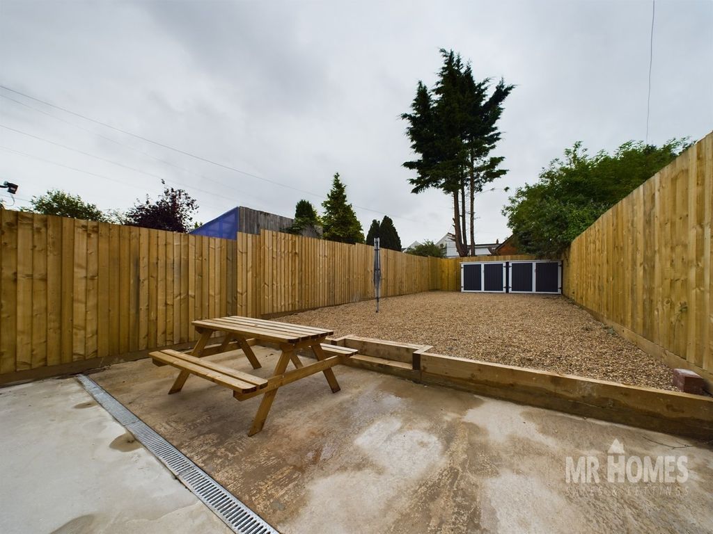 Property photo 1 of 25