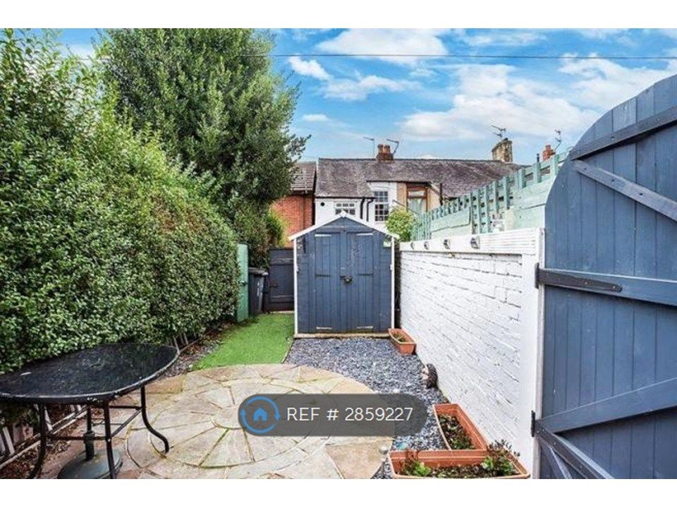 Property photo 3 of 11 Garden