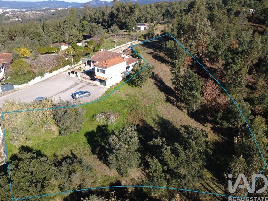 Property photo 1 of 40