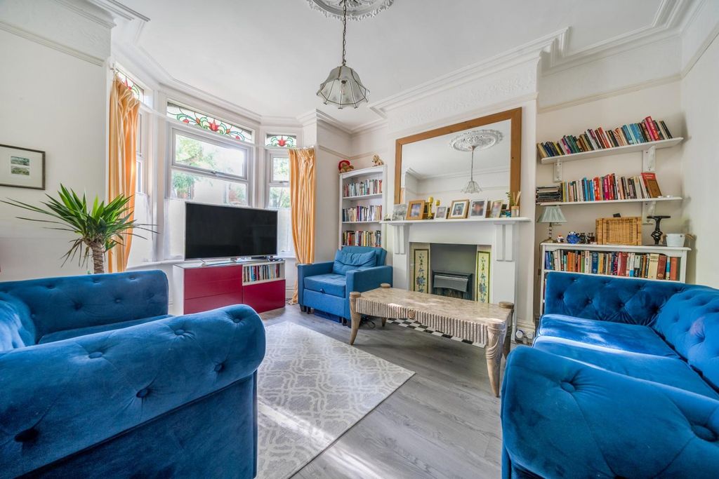 Property photo 2 of 20 1348155-3-68B960A6Ae15A.Jpg