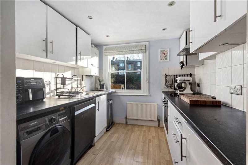 Property photo 3 of 14 Picture No. 05