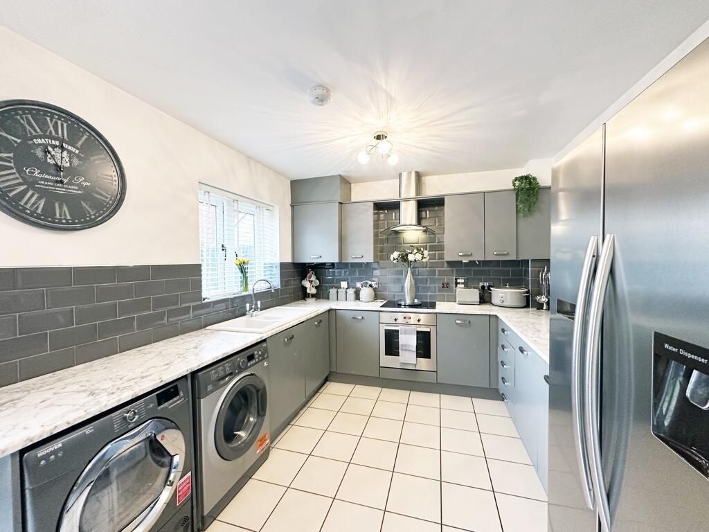 Property photo 2 of 14 Img_0403.Jpg