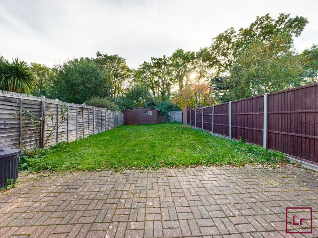 Property photo 3 of 12 Picture No. 18