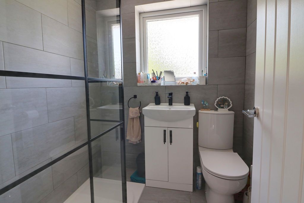 Property photo 2 of 13 Shower Room