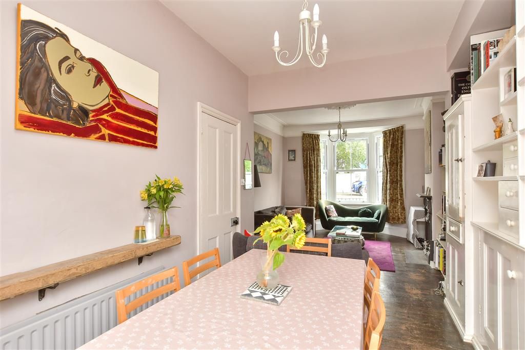 Property photo 3 of 15 Dining Area