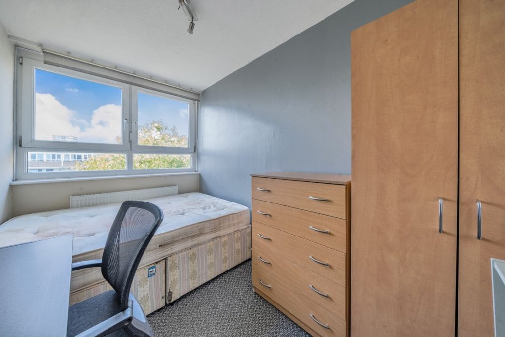 Property photo 3 of 12 1159368 (7)
