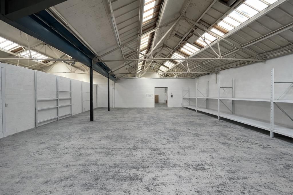 Property photo 3 of 8 Photo 9