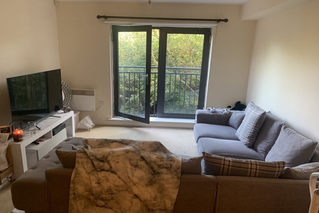 Property photo 3 of 7 Main Page