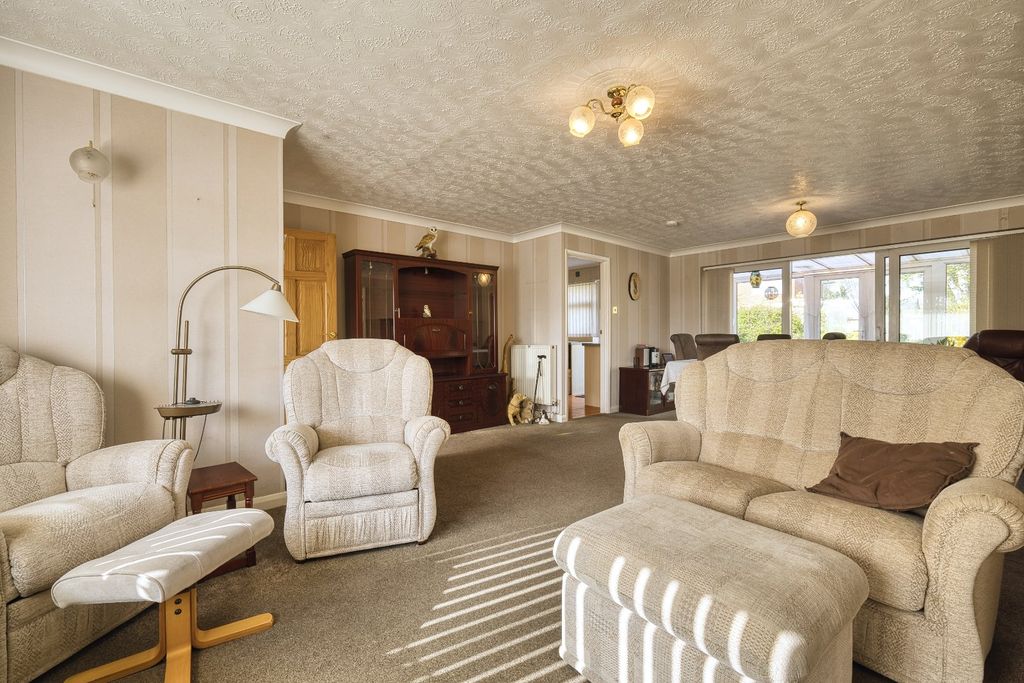 Property photo 2 of 14 Picture 2