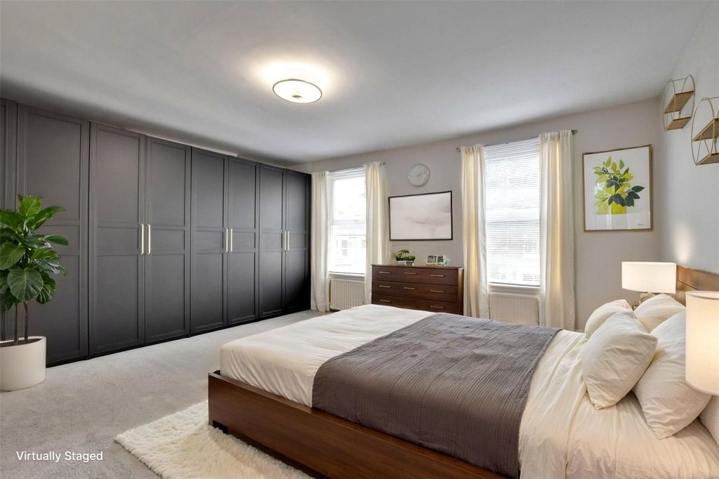 Property photo 1 of 23 Picture No. 03