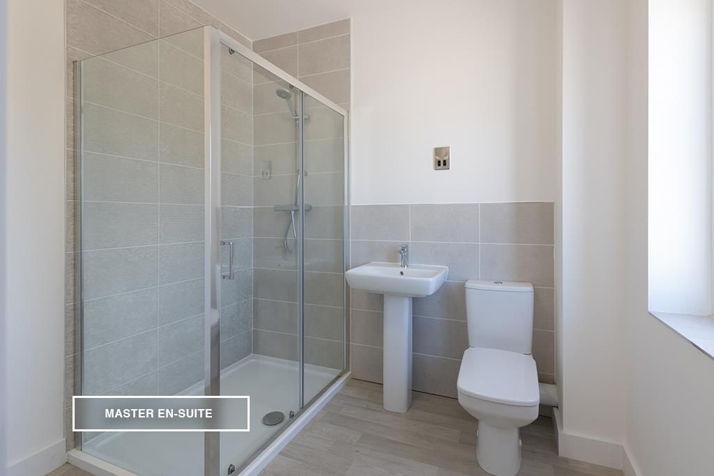 Property photo 2 of 9 5 - En-Suite-Rightmove.Jpeg