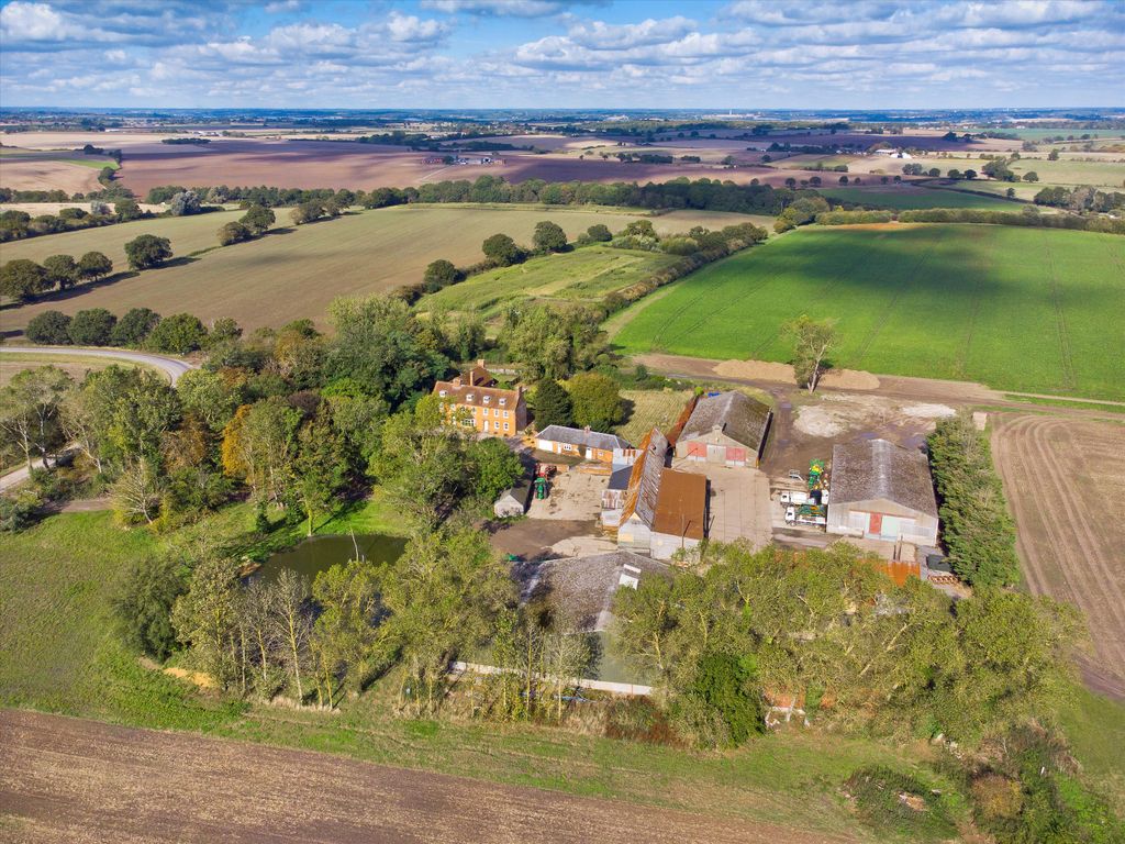Additional image 5 of 8 bed farm for saleGreat Oakley Hall Estate, Essex CO12