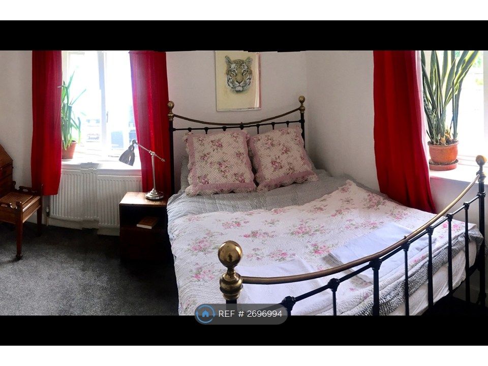 Property photo 3 of 5 Master Bedroom