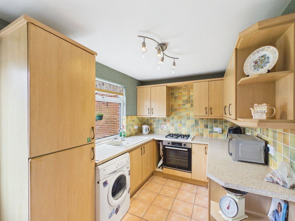 Property photo 2 of 11