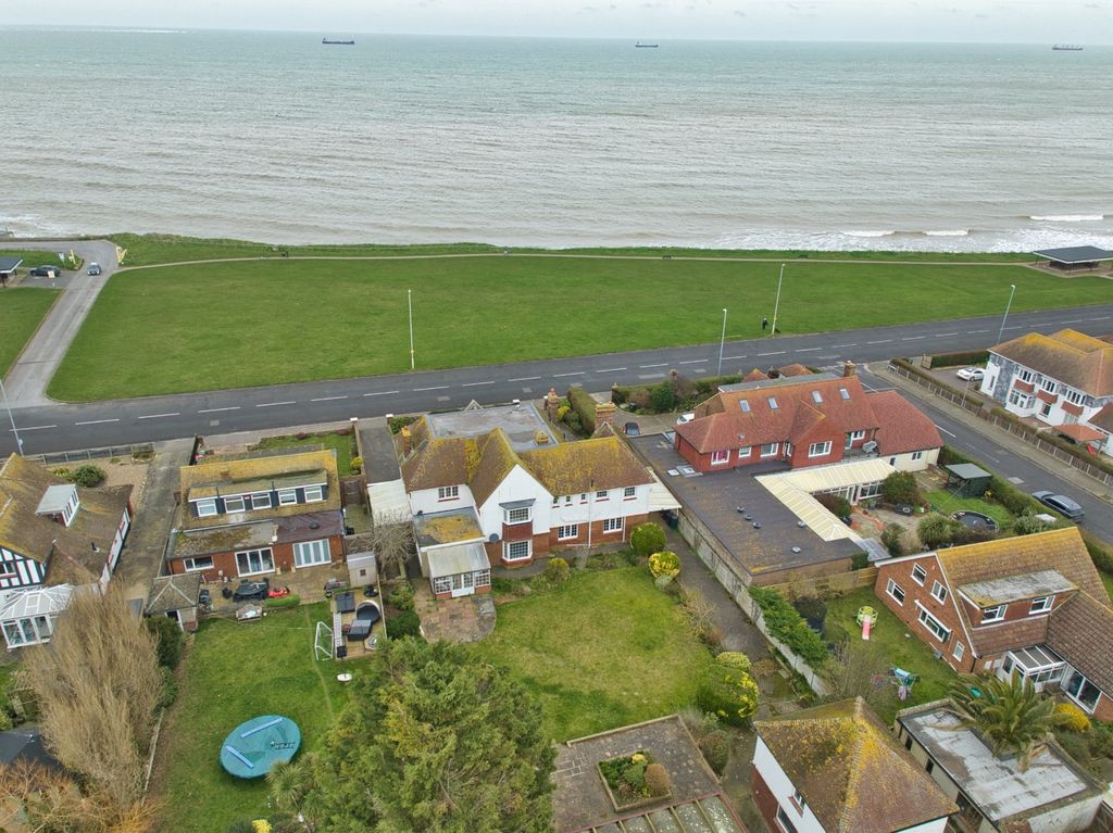 Property photo 2 of 36 Picture 2