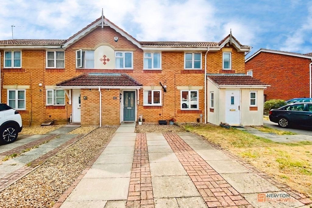 Property photo 1 of 18