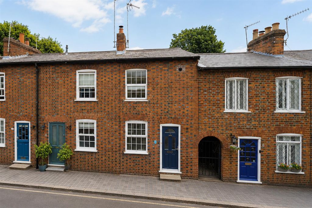 Property photo 1 of 23 6-College-Place-1024.Jpg
