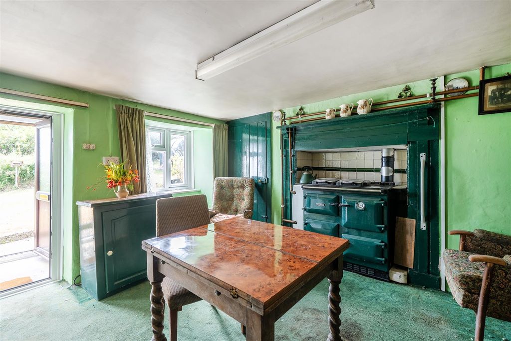 Property photo 2 of 15 19-1335781-19-68B03Fe00B7E9-19.Jpg