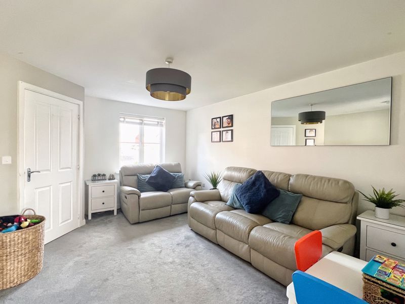 Property photo 3 of 24 Photo 15