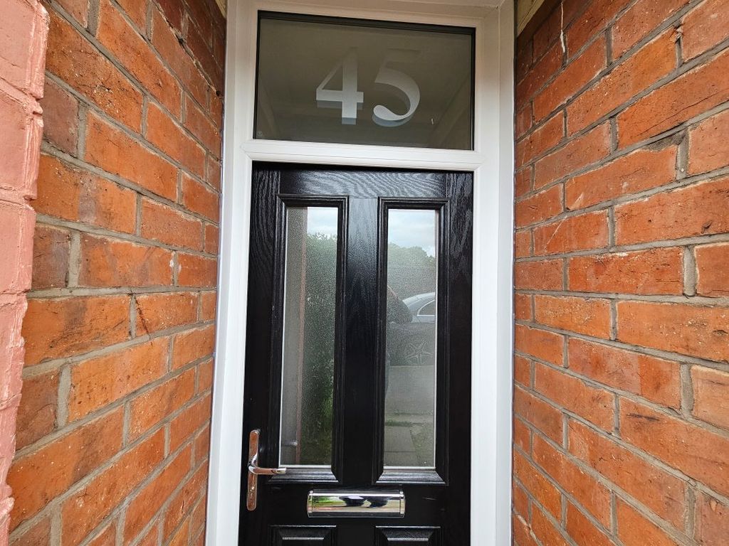 Property photo 3 of 32