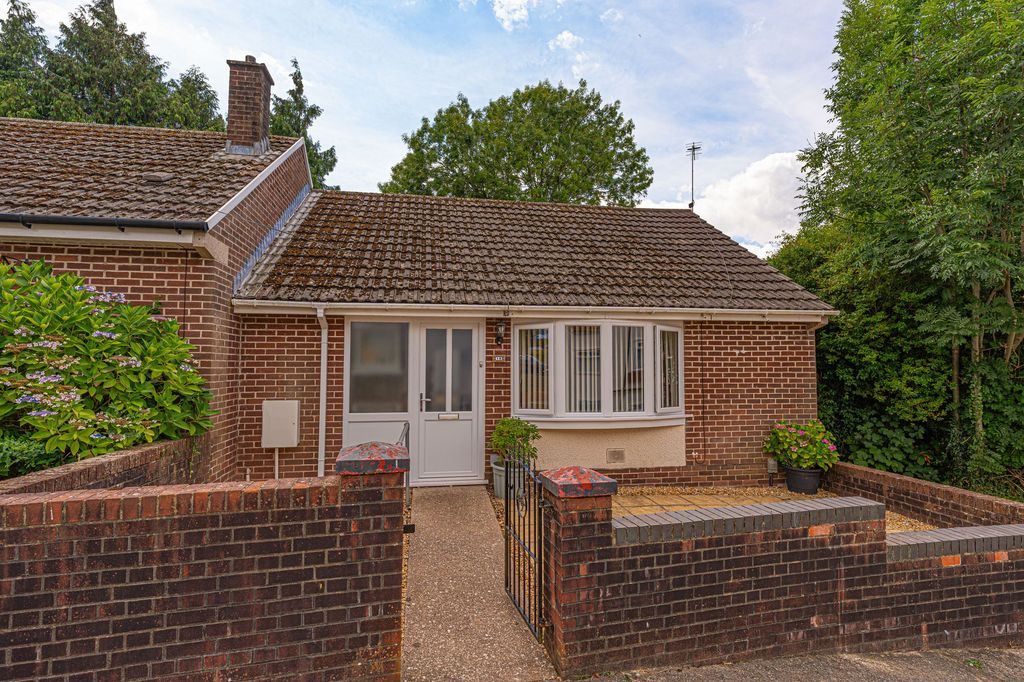 Property photo 1 of 20