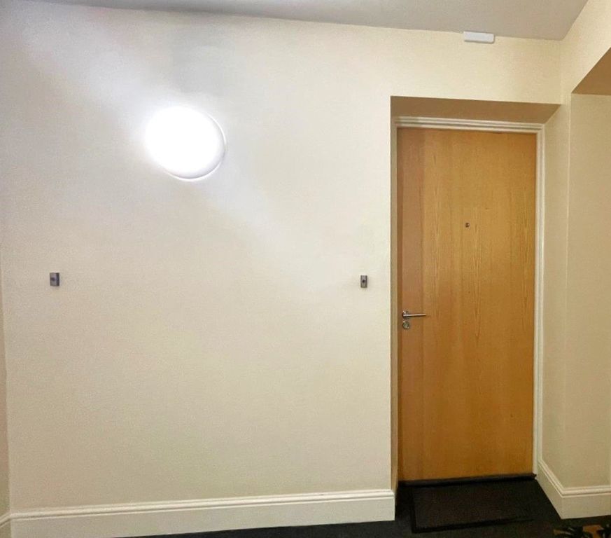 Property photo 3 of 10 Gallery
