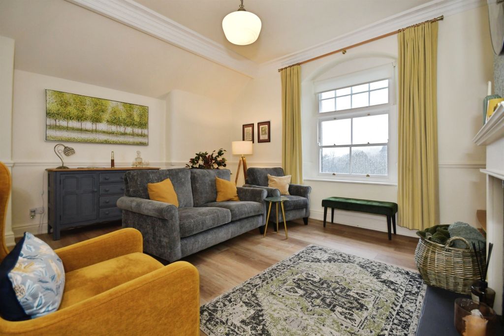 Property photo 3 of 24