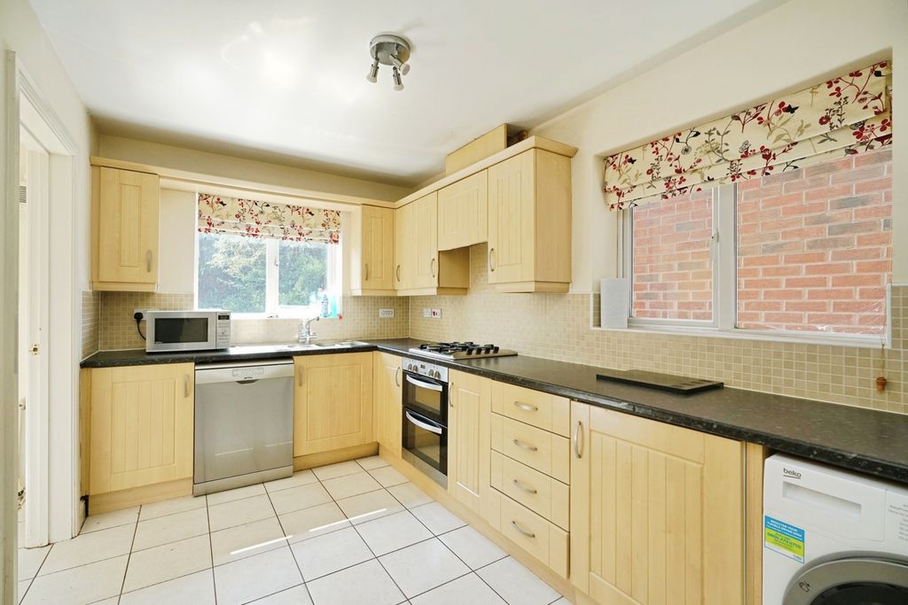 Property photo 2 of 25 Photo