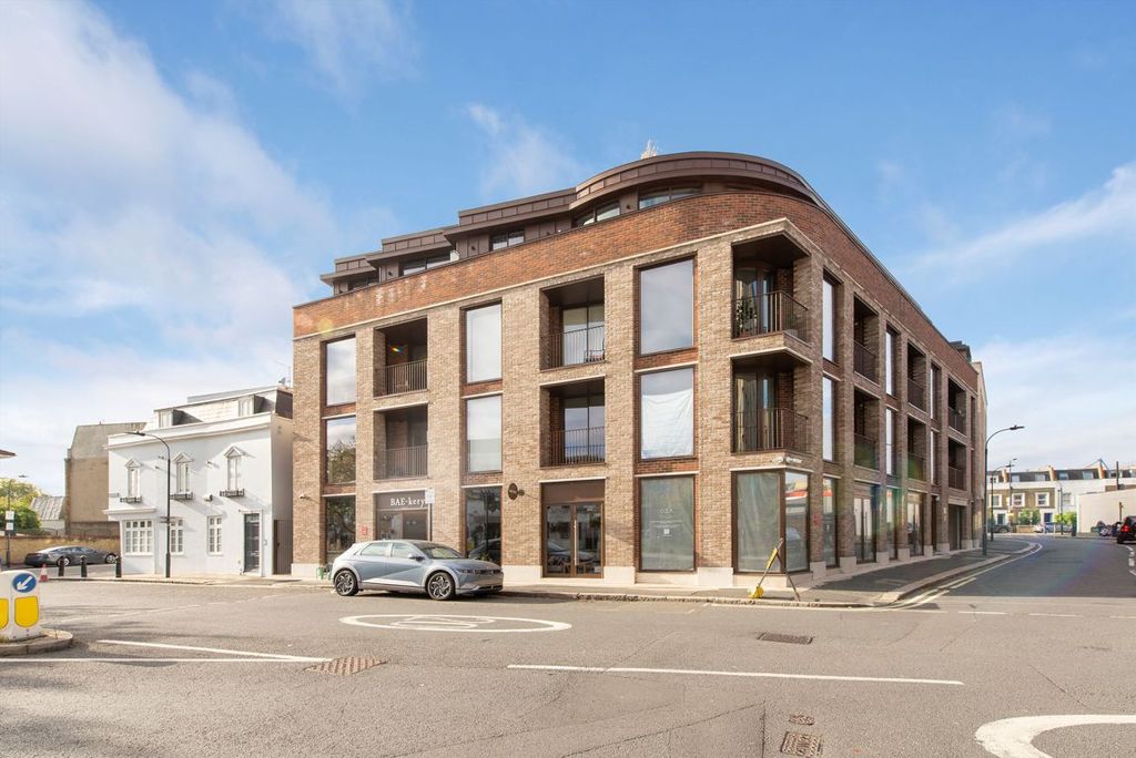 Property photo 1 of 10