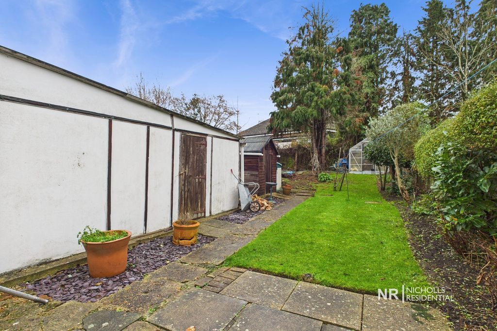 Property photo 3 of 10 Garden Extra Photo