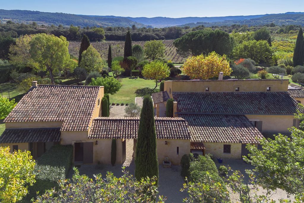 Property photo 3 of 24