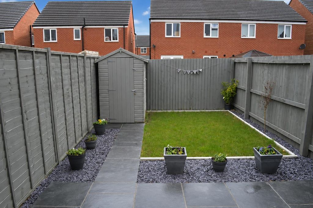 Property photo 3 of 4 d7B72F40-d2F0-4cd3-B7Ac-95Ccd7235d3A.Png