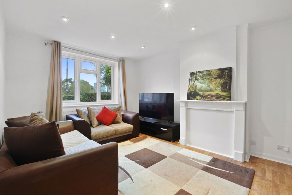 Property photo 2 of 10 Gallery