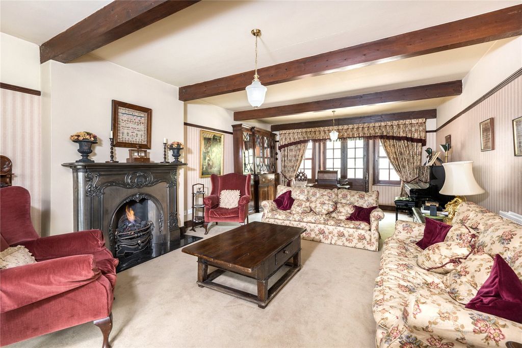 Property photo 2 of 27 Picture No. 09