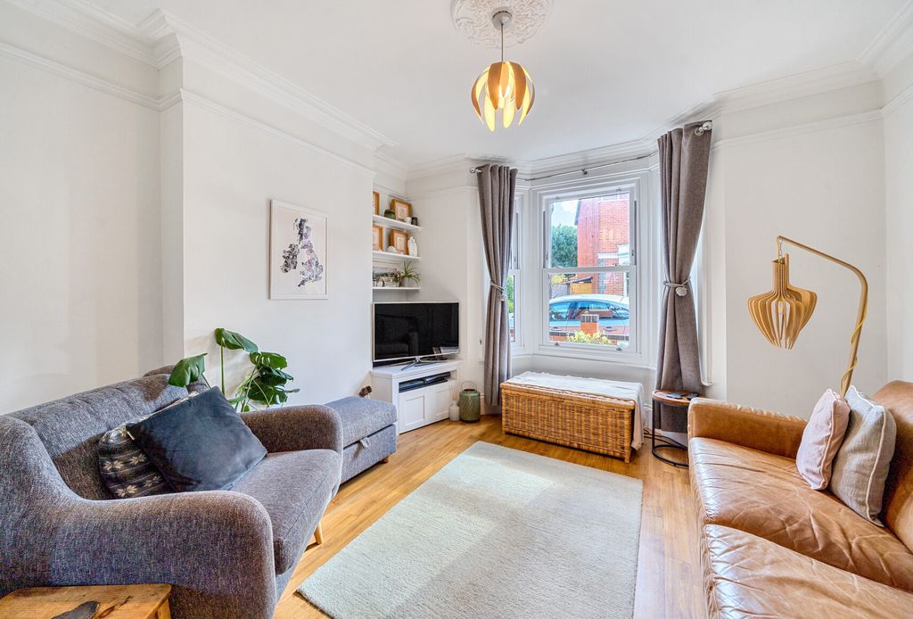 Property photo 2 of 14 1357152-16-68d58A...