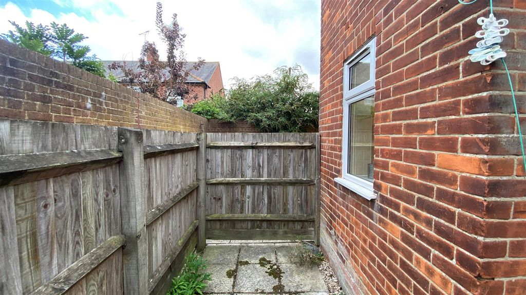 Property photo 3 of 27 Img_9906.Jpg