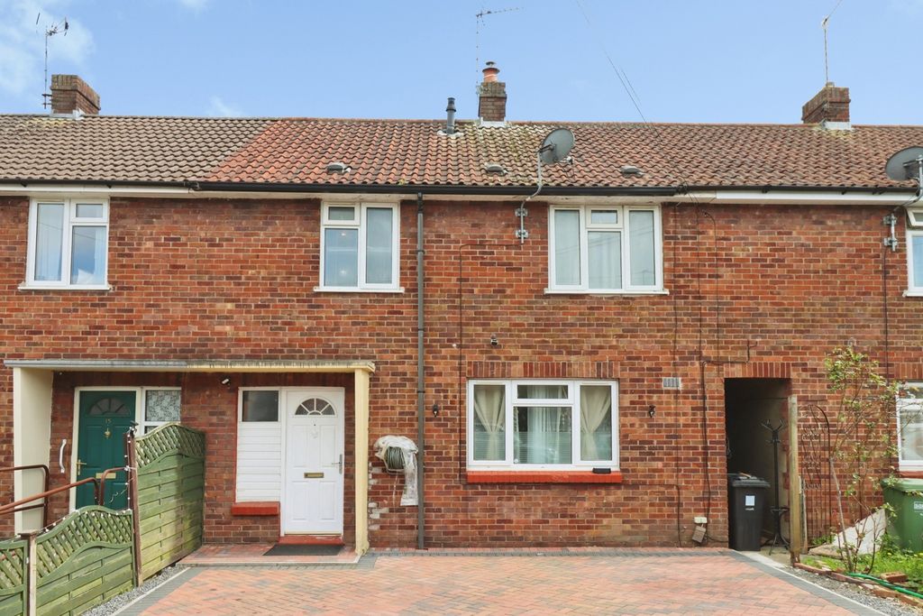 Property photo 3 of 19 Pbox-Img.Jpg