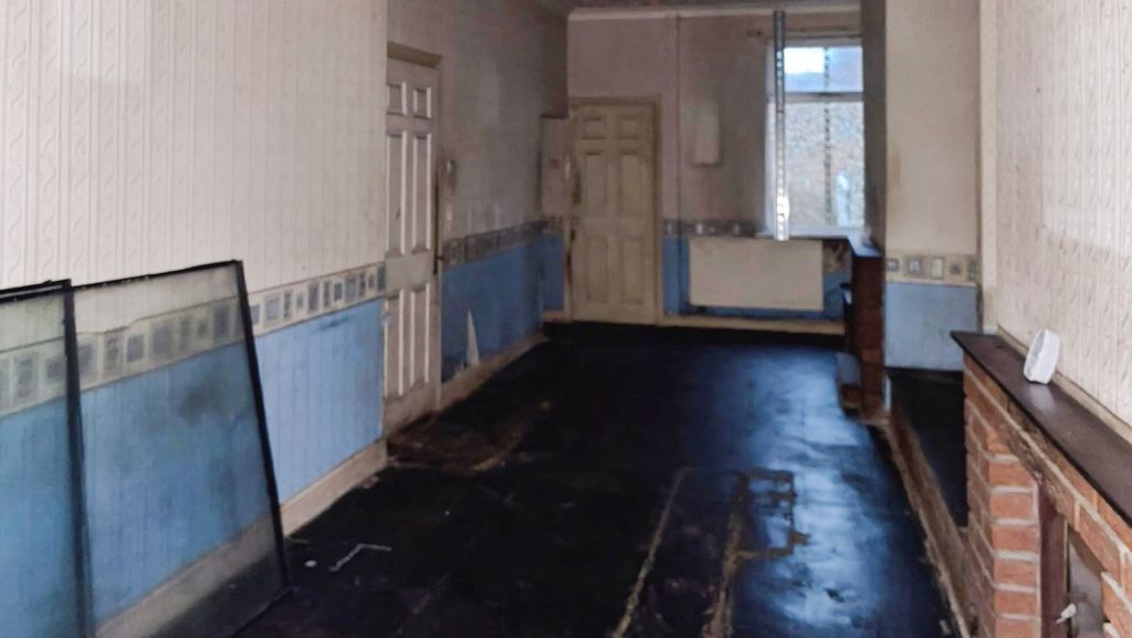 Property photo 2 of 11 Picture No. 08