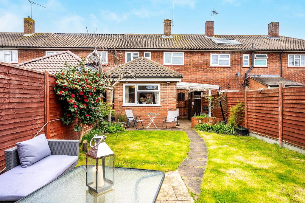 Property photo 2 of 14