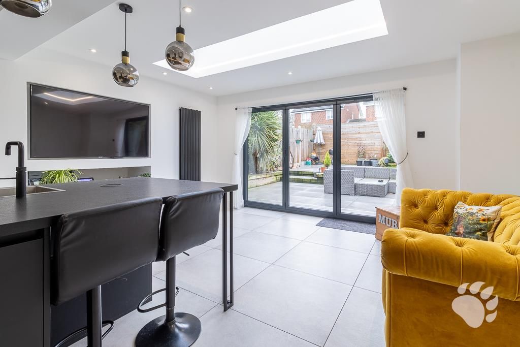 Property photo 3 of 26 Kitchen/Family Room