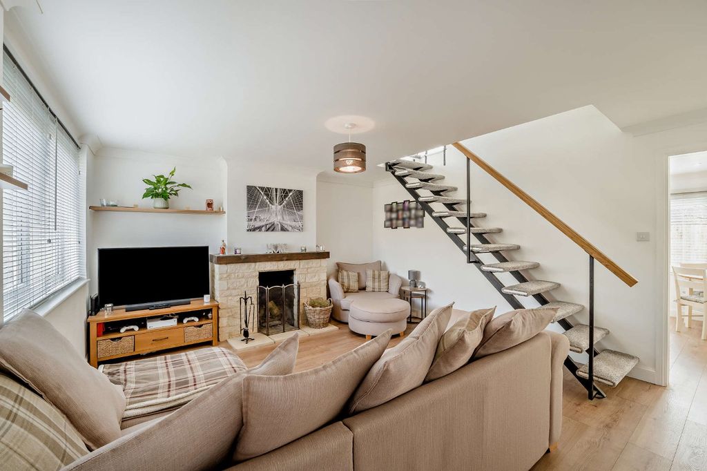 Property photo 2 of 12 Picture No. 02