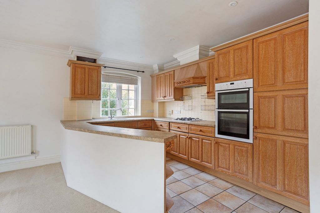Property photo 3 of 15 Picture No. 92