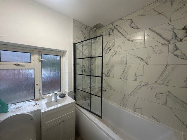 Property photo 1 of 8 Image