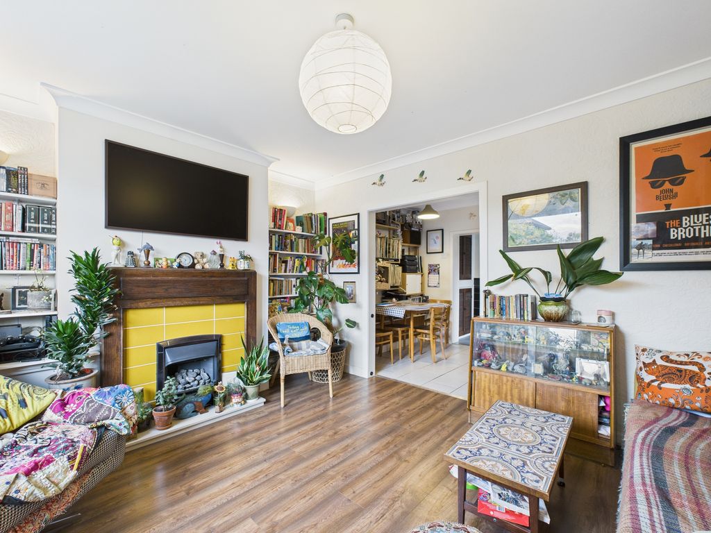 Property photo 2 of 22