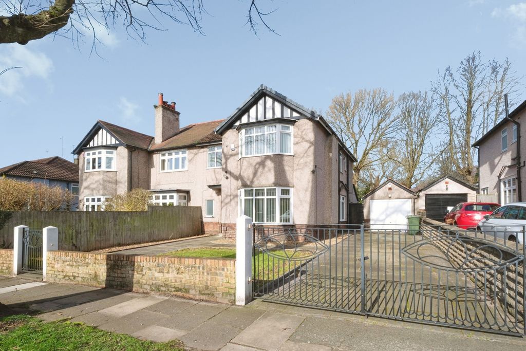 Property photo 1 of 28 Pbox-Img.Jpg