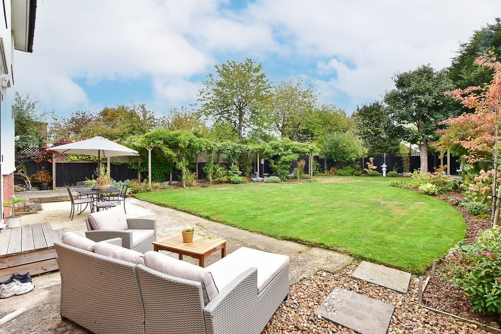 Property photo 2 of 26 Photograph 7