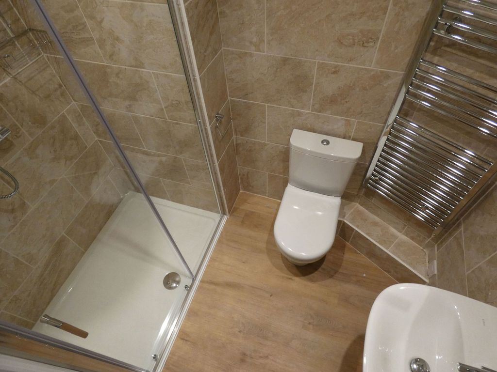 Additional image 4 of 2 bed flat to rentGraham Road, Malvern, Worcestershire WR14